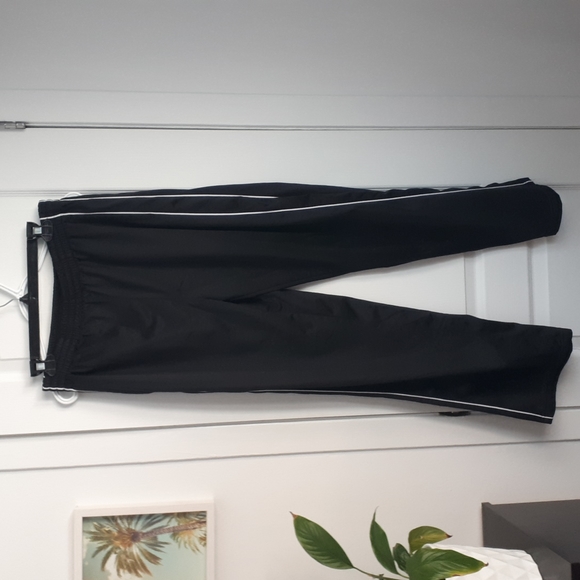 Athletic pants - Picture 1 of 6